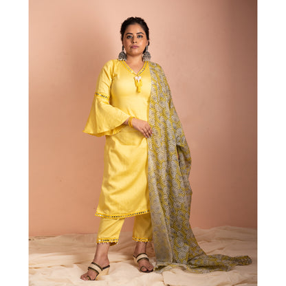 Dumduz Sari | Yellow Kurta Set for Women